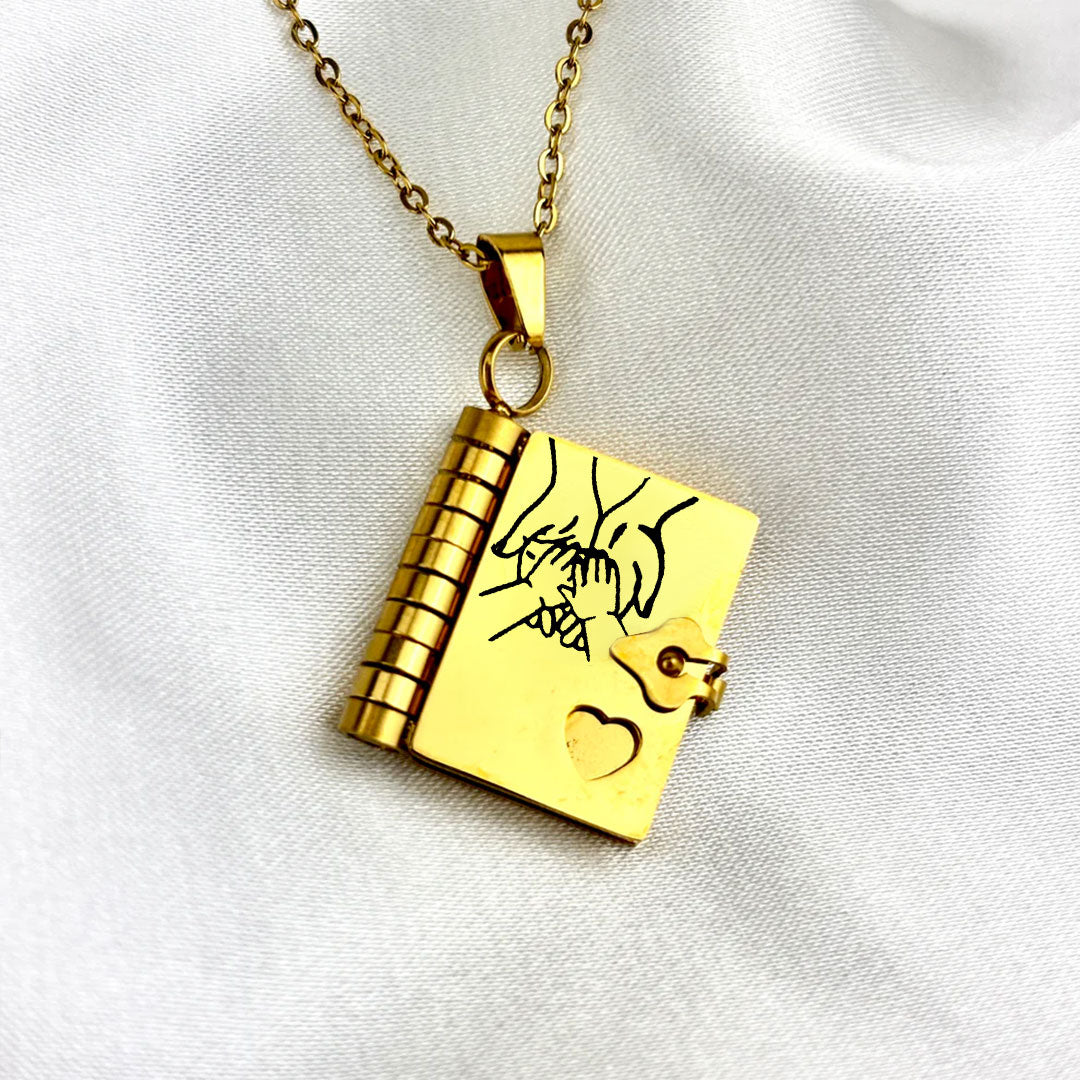 đȘEtt halsband fyllt med kĂ€rlek