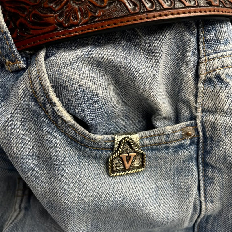 🔑Western Initial Nyckelklämma